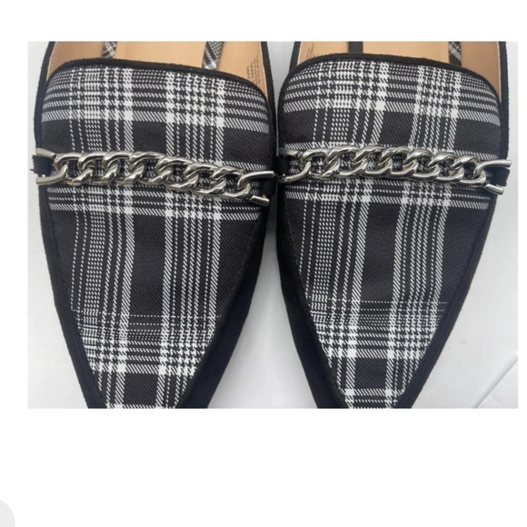 Ann Taylor Womens Black Pointed Toe Chain Slip Mules Size 9.5 Loafers Faux Suede - Picture 8 of 10